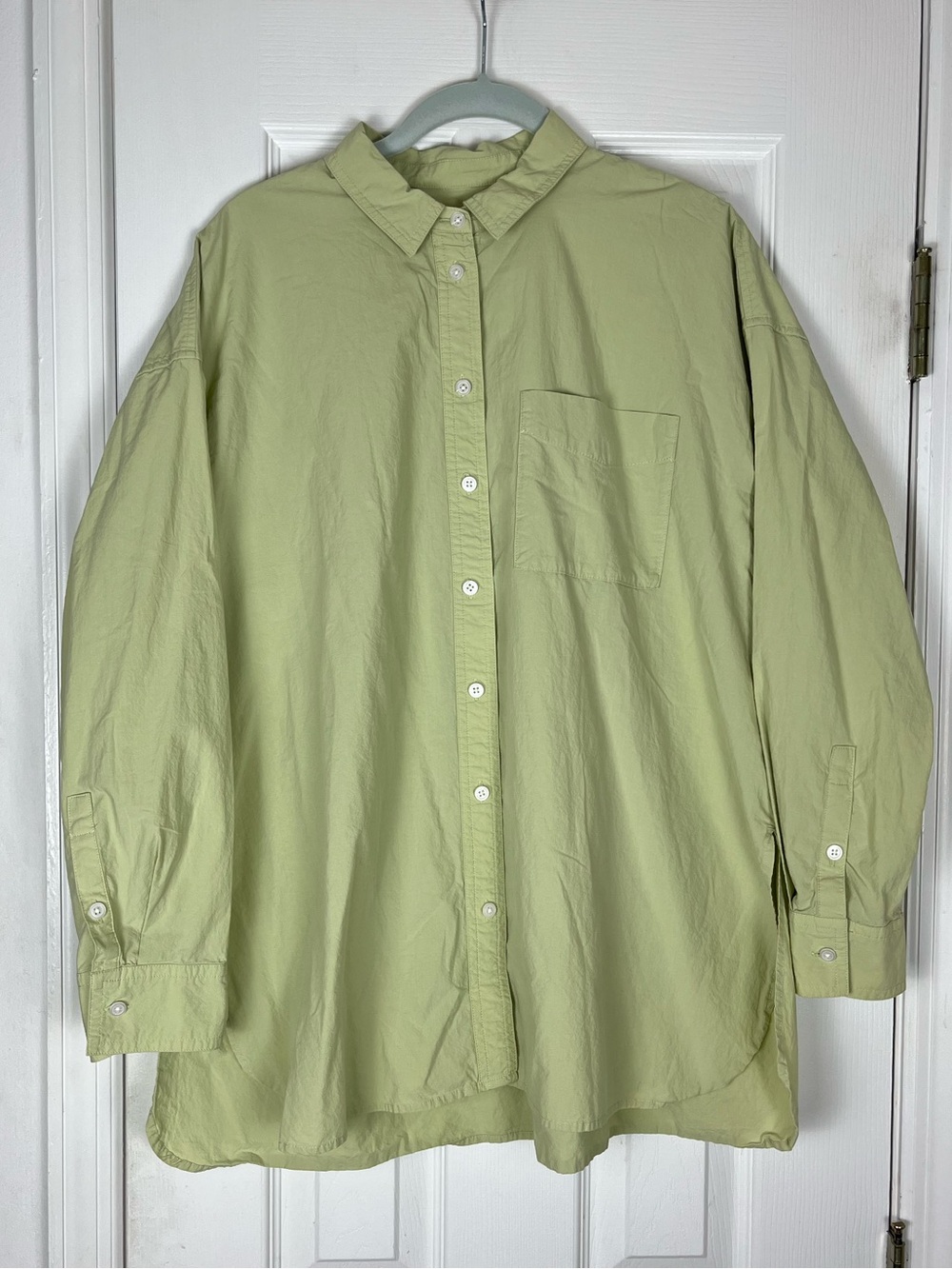 Madewell The Easy Boyfriend Oversized Fit 100% Cotton Poplin Button Down Shirt